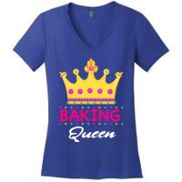 Baking Queen Baker Mom Funny Gift Women's V-Neck T-Shirt