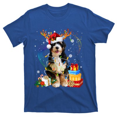 Bernedoodle Reindeer Christmas Lights Funny Dog Xmas Gift Cool Gift T-Shirt