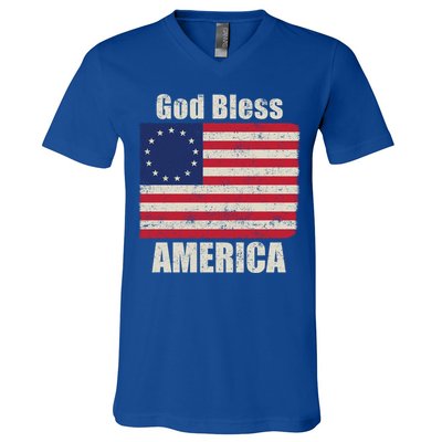 Betsy Ross Flag 1776 Revolutionary War God Bless America Gift V-Neck T-Shirt