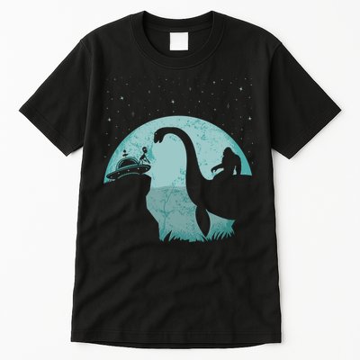Bigfoot Riding Loch Ness Monster Sasquatch Ufo Abduction Tall T-Shirt