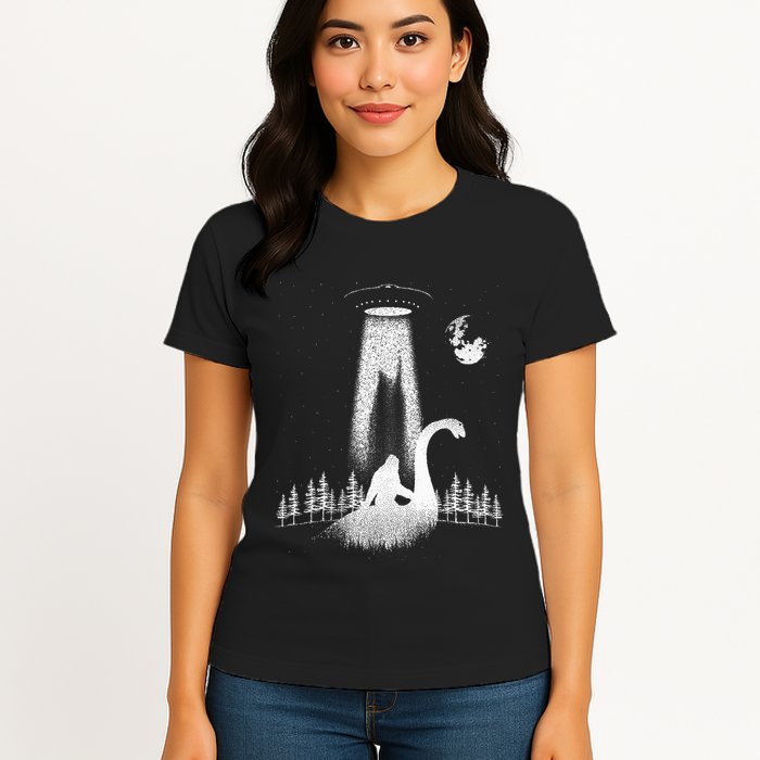 Bigfoot Riding Loch Ness Monster Nessie Funny Sasquatch Ufo Womens T-Shirt