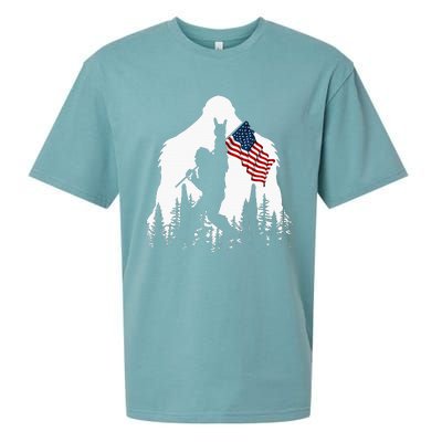 Bigfoot Rock On Hold American Flag Sasquatch Believers Sueded Cloud Jersey T-Shirt