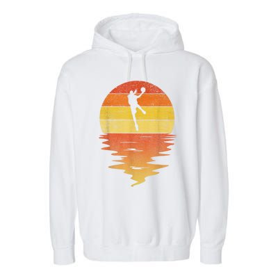 Basketball Retro Sunset 70s Vintage Basketball Garment-Dyed Fleece Hoodie