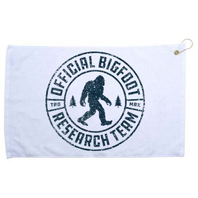 Bigfoot Research Team Retro Vintage Sasquatch Grommeted Golf Towel