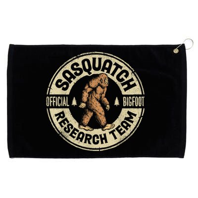 Bigfoot Research Team Retro Vintage Sasquatch Men Women Grommeted Golf Towel