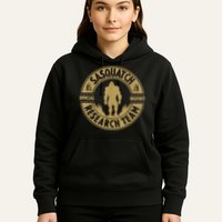 Bigfoot Research Team Retro Vintage Sasquatch And Trees 70s Hoodie
