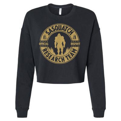 Bigfoot Research Team Retro Vintage Sasquatch And Trees 70s Cropped Pullover Crew
