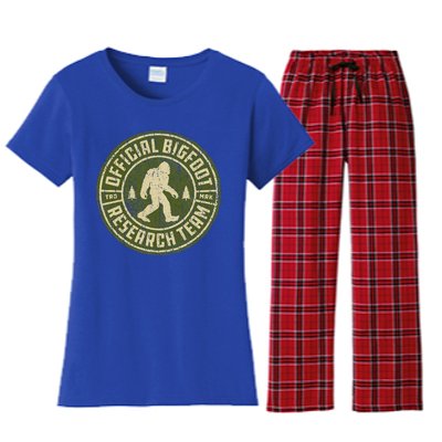 Bigfoot Research Team Vintage Sasquatch Women's Flannel Pajama Set