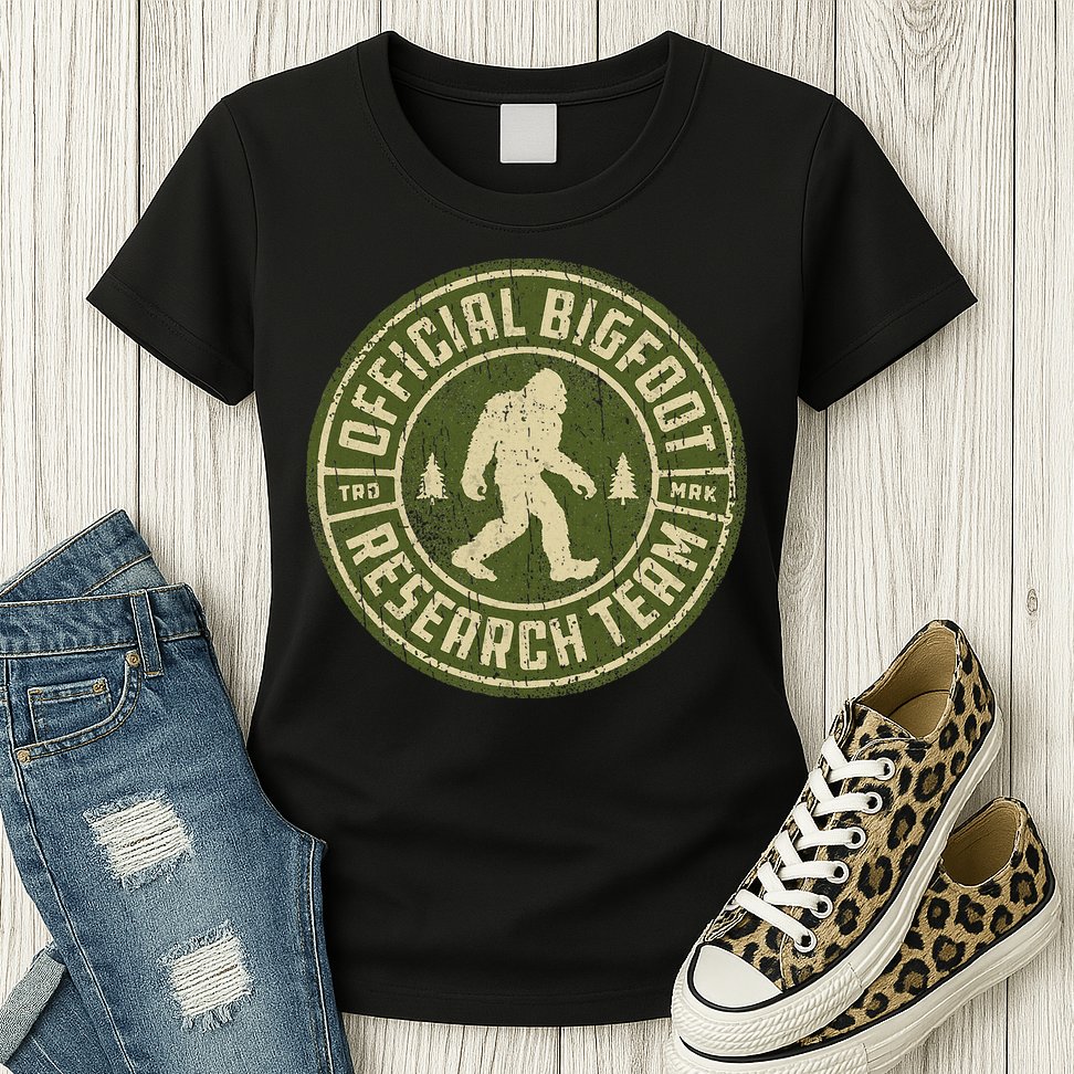 Bigfoot Research Team Retro Vintage Sasquatch Womens T-Shirt