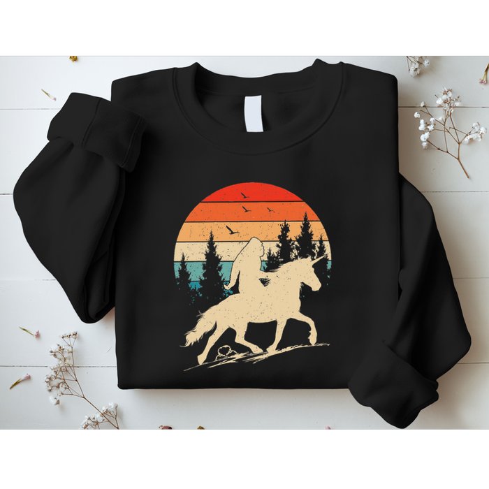 Bigfoot Riding Unicorn! Funny Sasquatch Unicorn Retro Sunset Sweatshirt