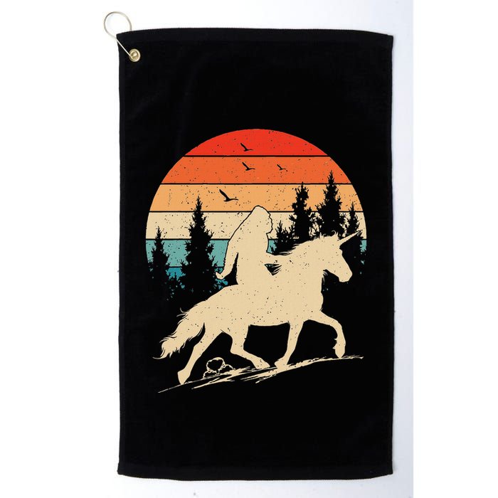Bigfoot Riding Unicorn! Funny Sasquatch Unicorn Retro Sunset Golf Towel