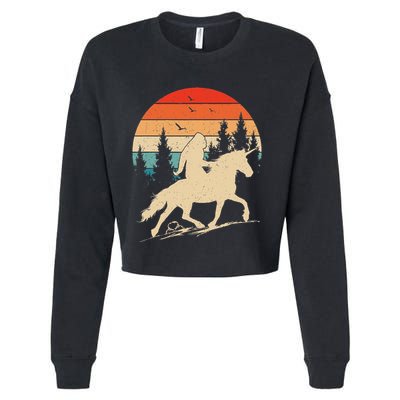 Bigfoot Riding Unicorn! Funny Sasquatch Unicorn Retro Sunset Cropped Pullover Crew