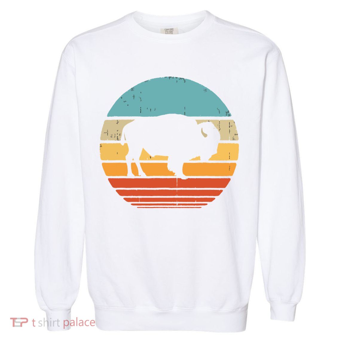 Bison Retro Vintage 60s 70s Sunset Buffalo Mammal Animal Men Garment-Dyed Sweatshirt
