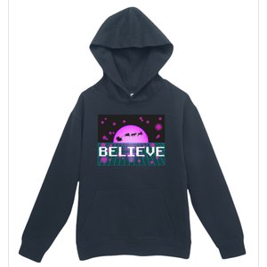 Believe Retro Vaporwave Santa Sleigh Flying Christmas Gift Funny Gift Urban Pullover Hoodie