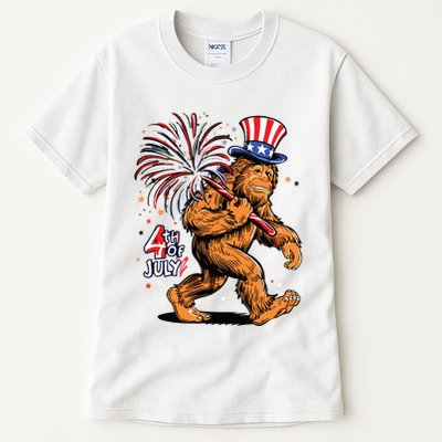 Bigfoot Sasquatch 4th Of July Fireworks Tall T-Shirt