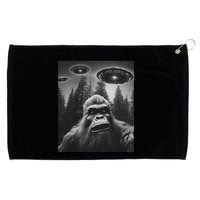 Bigfoot Sasquatch Alien Ufo Grommeted Golf Towel