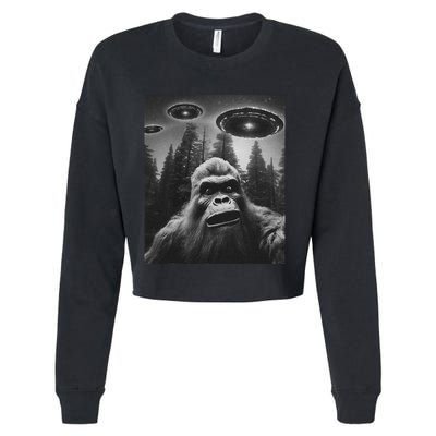 Bigfoot Sasquatch Alien Ufo Cropped Pullover Crew