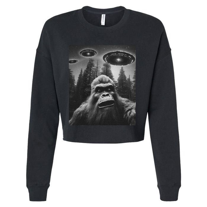 Bigfoot Sasquatch Alien Ufo Cropped Pullover Crew
