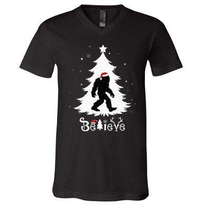 Believe Skunk Ape Cryptid Christmas Cryptozoology V-Neck T-Shirt