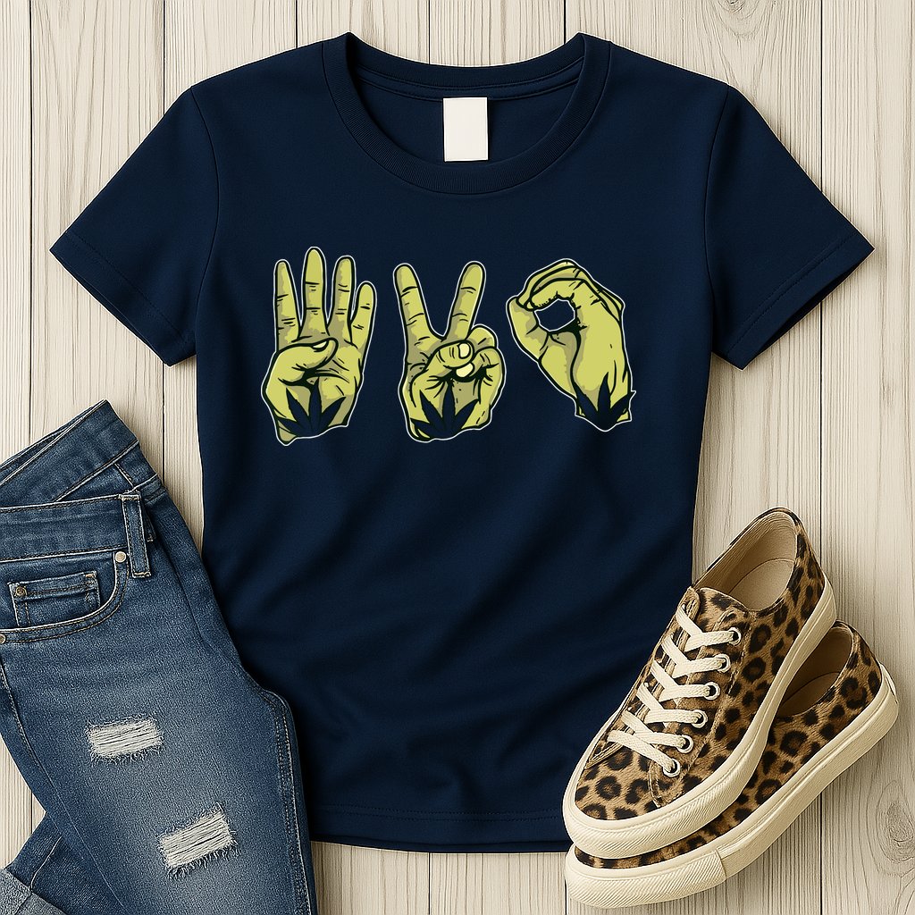 Best Stoner Artwork 420 Marijuana Gift Weed Lover Reefer Womens T-Shirt