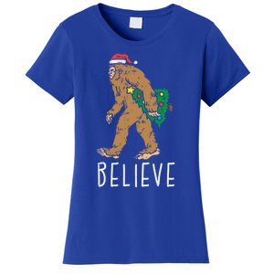 Believe Sasquatch Bigfoot Santa Hat Fun Christmas Tree Gift Women's T-Shirt