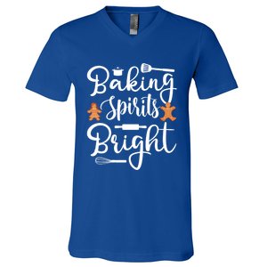 Baking Spirit Bright Cool Holiday Gift Funny Christmas Baker Gift V-Neck T-Shirt