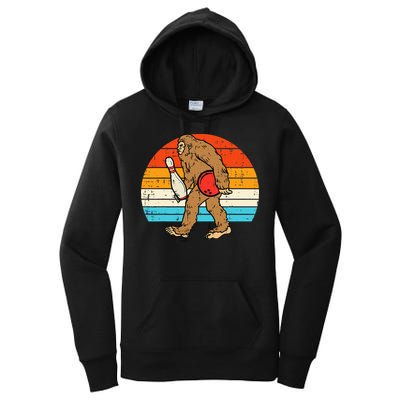 Bigfoot Sasquatch Bowling Retro Bowler Team Women's Pullover Hoodie
