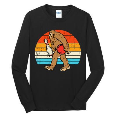 Bigfoot Sasquatch Bowling Retro Bowler Team Tall Long Sleeve T-Shirt