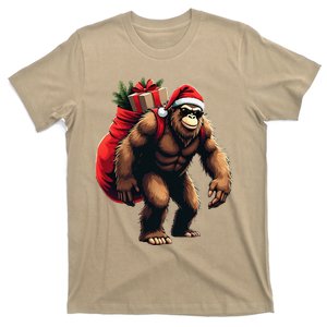 Bigfoot Santa Christmas Tree Lights Funny Xmas Sasquatch T-Shirt