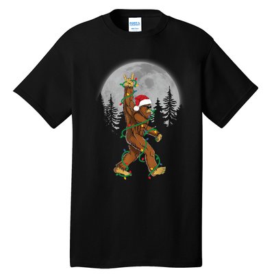 Bigfoot Santa Christmas Tree Lights Funny Xmas Sasquatch Tall T-Shirt