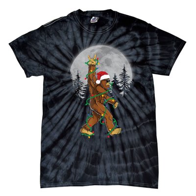 Bigfoot Santa Christmas Tree Lights Funny Xmas Sasquatch Tie-Dye T-Shirt