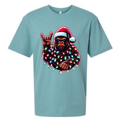 Bigfoot Santa Christmas Lights Funny Xmas Sasquatch Rock On Sueded Cloud Jersey T-Shirt