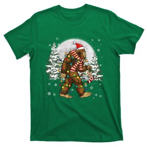 Bigfoot Santa Christmas Tree Lights Funny Xmas Sasquatch T-Shirt