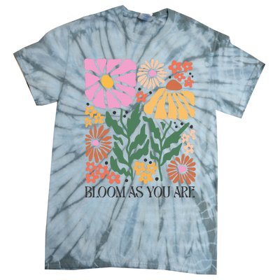 Boho Summer Flower Botanical Nature Lover Floral Wildflower Tie-Dye T-Shirt