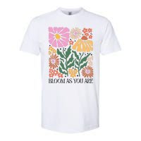 Boho Summer Flower Botanical Nature Lover Floral Wildflower Softstyle CVC T-Shirt