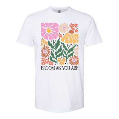 Boho Summer Flower Botanical Nature Lover Floral Wildflower Softstyle CVC T-Shirt