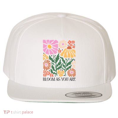 Boho Summer Flower Botanical Nature Lover Floral Wildflower Wool Snapback Cap
