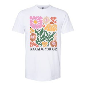 Boho Summer Flower Botanical Nature Lover Floral Wildflower Softstyle CVC T-Shirt