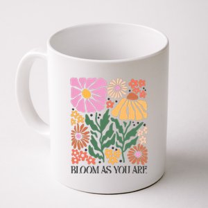 Boho Summer Flower Botanical Nature Lover Floral Wildflower Coffee Mug