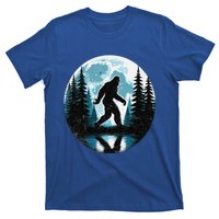 Bigfoot Sasquatch Gifts Fathers Day Bigfoot Moon T-Shirt