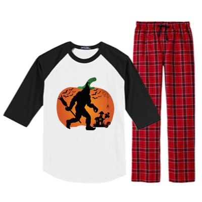 Bigfoot Sasquatch Halloween Lover Witch Giant Pumpkin Halloween Haunted House Raglan Sleeve Pajama Set