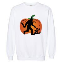 Bigfoot Sasquatch Halloween Lover Witch Giant Pumpkin Halloween Haunted House Garment-Dyed Sweatshirt