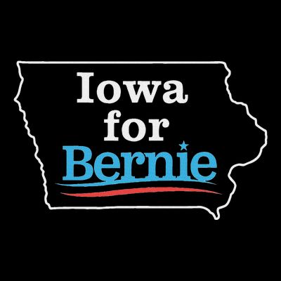 Bernie Sanders Iowa For Bernie Caucus T-Shirt