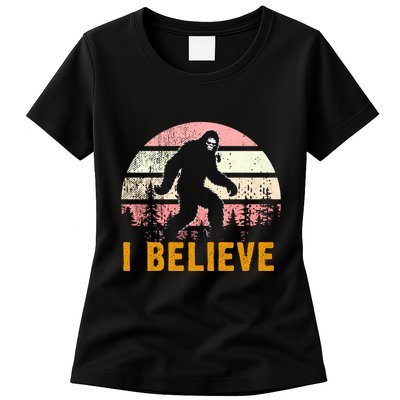 Bigfoot Squatch I Believe Bigfoot Womens T-Shirt