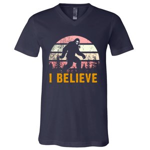 Bigfoot Squatch I Believe Bigfoot V-Neck T-Shirt