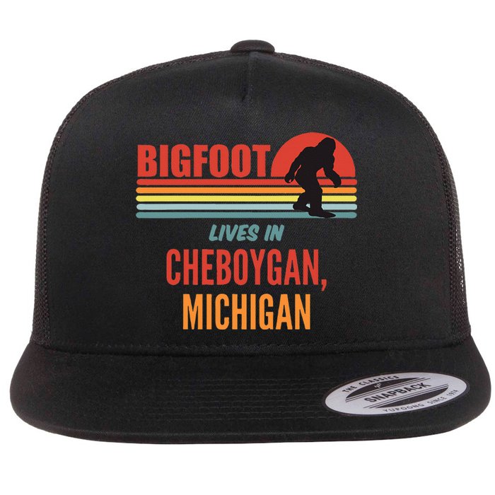 Bigfoot Sighting In Cheboygan Michigan Flat Bill Trucker Hat