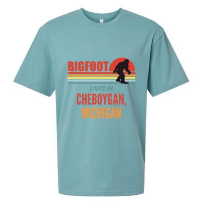 Bigfoot Sighting In Cheboygan Michigan Sueded Cloud Jersey T-Shirt