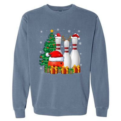 Bowling Sport Lover Xmas Tree Santa Bowling Christmas Gift Garment-Dyed Sweatshirt