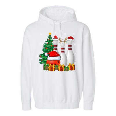 Bowling Sport Lover Xmas Tree Santa Bowling Christmas Gift Garment-Dyed Fleece Hoodie