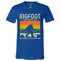 Bigfoot Saw Me But Nobody Believes Him V-Neck T-Shirt